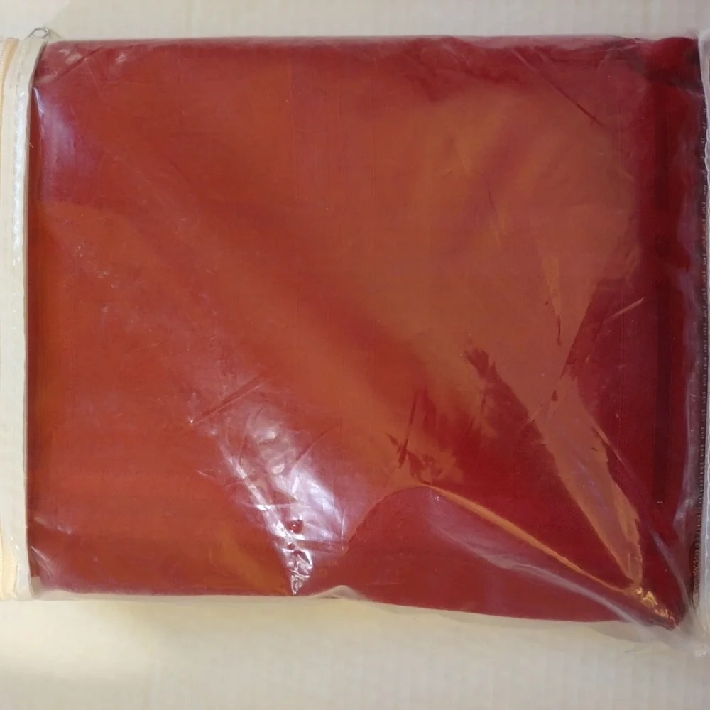 BURGUNDY FABRIC TABLECLOTH BY LOTMAT-NEW-OBLONG